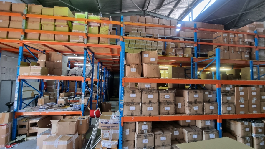 To Let commercial Property for Rent in Montague Gardens Western Cape